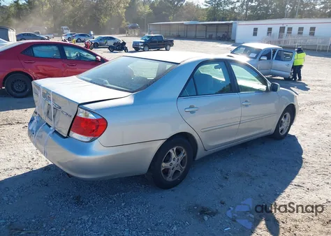 2005 Toyota Camry Le from USA, damaged, VIN 4T1BE32K95U987722